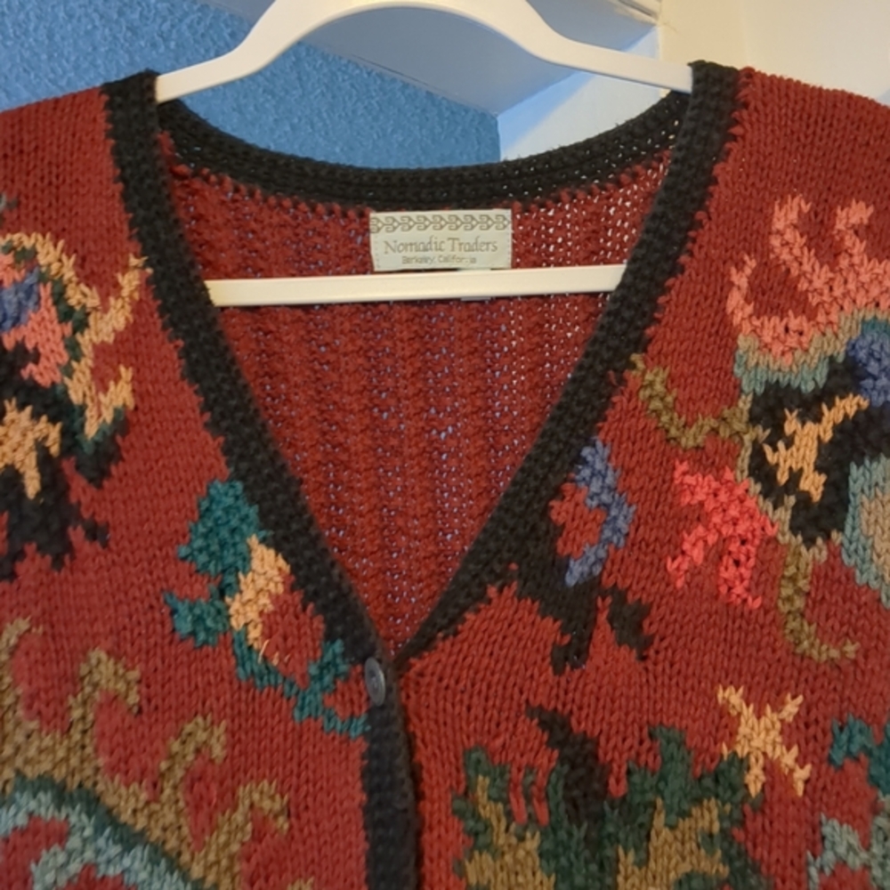 NOMADIC TRADERS  Button Front Sweater Vest Floral sz L